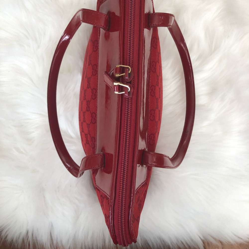 Red patent leather Gucci shoulder handbag ♥️ - Picture 4 of 9